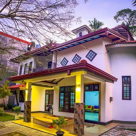 Apartmán Tropical Vibes - Kathaluwa Ahangama Exteriér fotografie